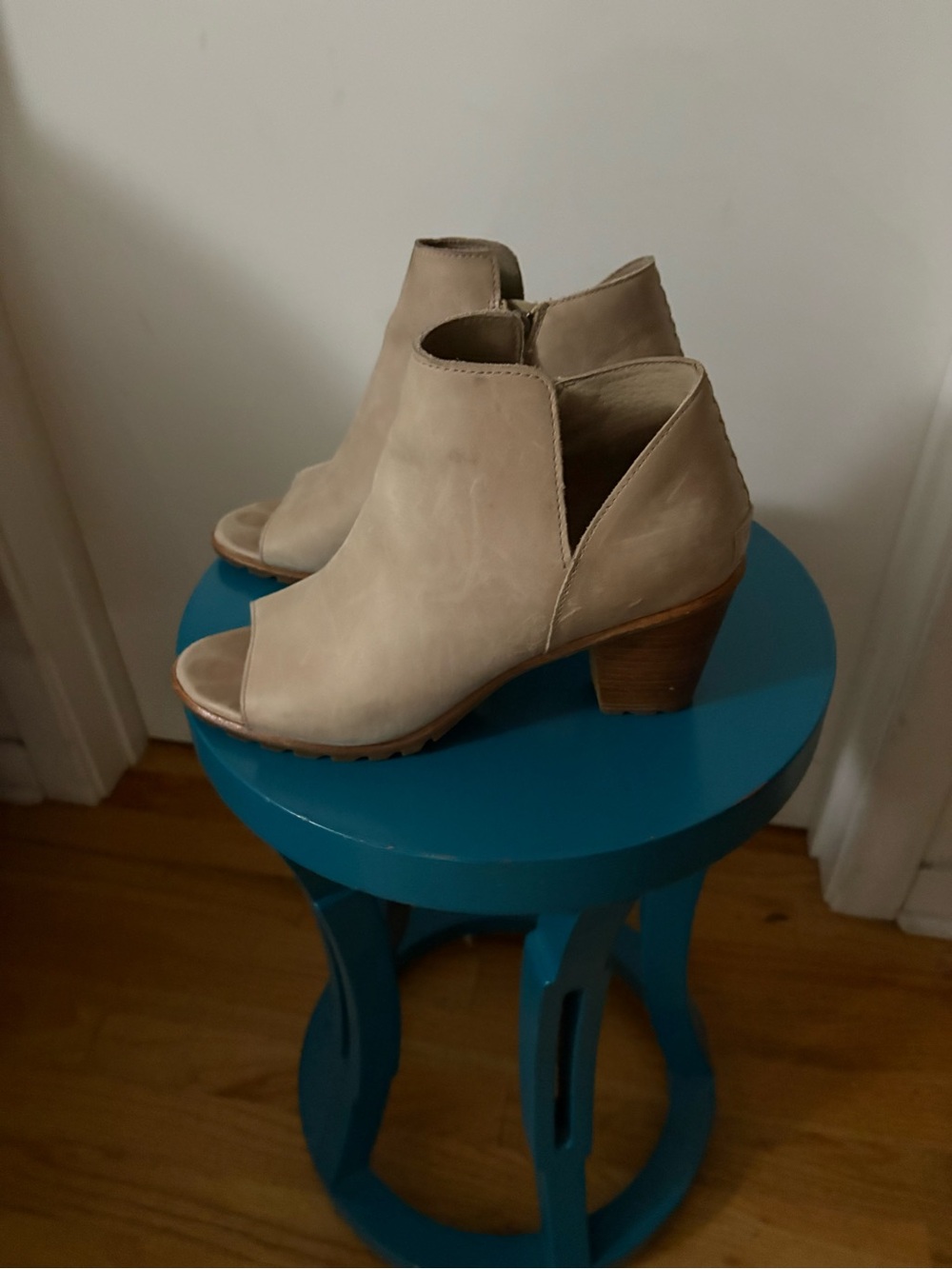Sorel Lolla Peep Toe Bootie size 10